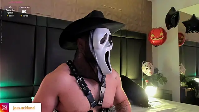 JossAckland online show from October 31, 2025, 7:59 pm