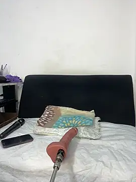 Snapshot of chiquimaturesexy chatting on June 16, 2026, 9:28 pm chiquimaturesexy online show from June 16, 2026, 9:28 pm