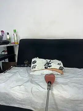 chiquimaturesexy online show from June 25, 2026, 9:30 pm