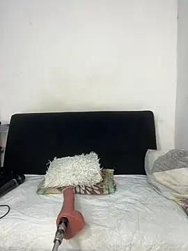 chiquimaturesexy online show from June 30, 2026, 11:06 pm