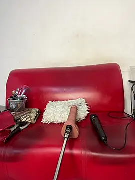 chiquimaturesexy online show from July 27, 2026, 9:33 pm