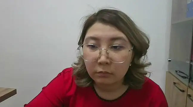 softegirl online show from February 21, 2025, 1:44 pm