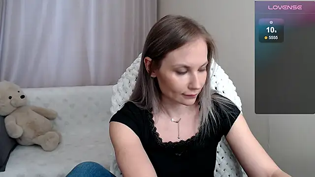 Sunny bunny6 online show from May 4, 2026, 5:03 am