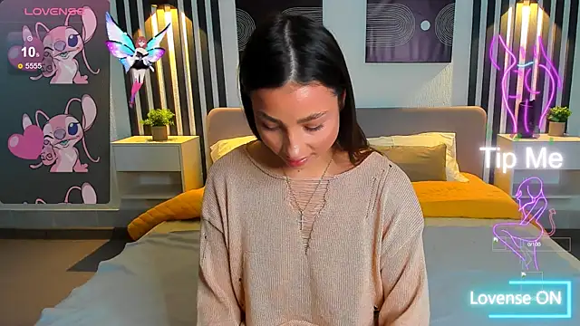 Tanita Lambic online show from October 2, 2025, 1:34 am