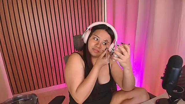 soffyvibes- online show from March 2, 2026, 10:05 pm