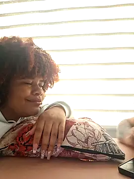 DANIELA MICHEL online show from December 20, 2025, 4:58 pm