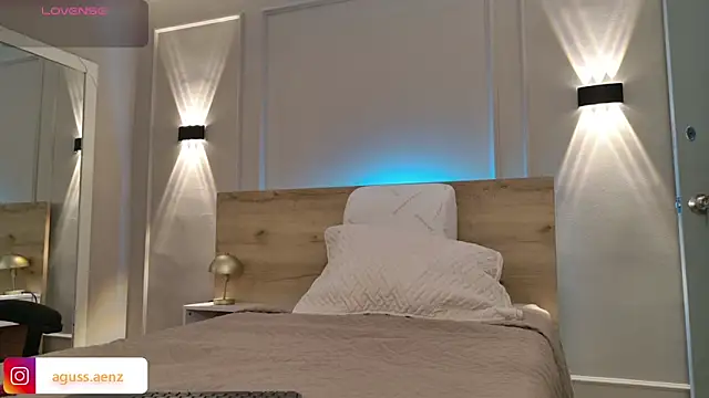 agussaenz online show from March 19, 2026, 11:31 pm