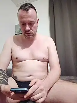 Snapshot of mikaaaaase chatting on March 4, 2026, 10:16 pm mikaaaaase online show from March 4, 2026, 10:16 pm