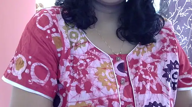 Snapshot of Riya_riyaa chatting on December 15, 2024, 7:13 am Riya riyaa online show from December 15, 2024, 7:13 am