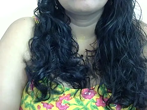 Snapshot of Riya_riyaa chatting on October 24, 2025, 4:09 am Riya riyaa online show from October 24, 2025, 4:09 am