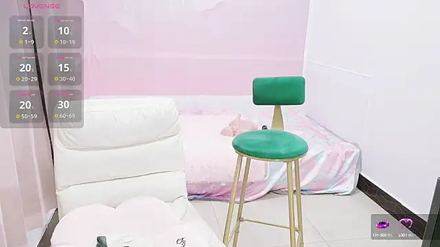 Snapshot of Mimiki-oo chatting on January 29, 2025, 4:52 pm Mimiki-oo online show from January 29, 2025, 4:52 pm