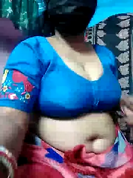 BERRY 00 online show from January 17, 2025, 5:51 pm