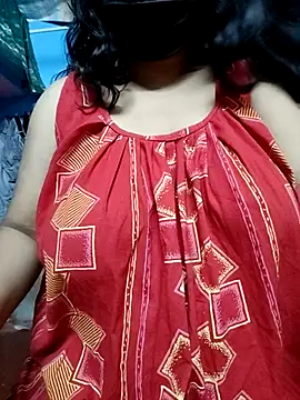 Snapshot of BERRY_00 chatting on October 8, 2025, 10:57 am BERRY 00 online show from October 8, 2025, 10:57 am