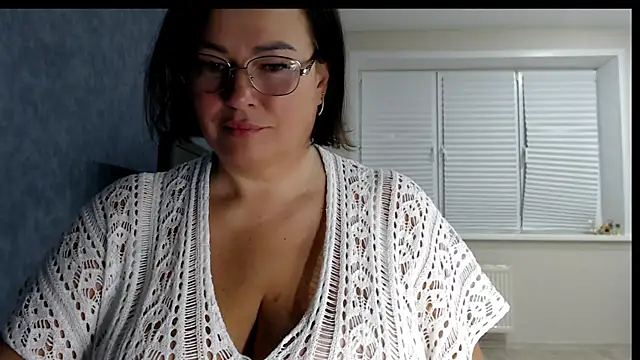 Nora Star online show from March 20, 2026, 6:46 pm