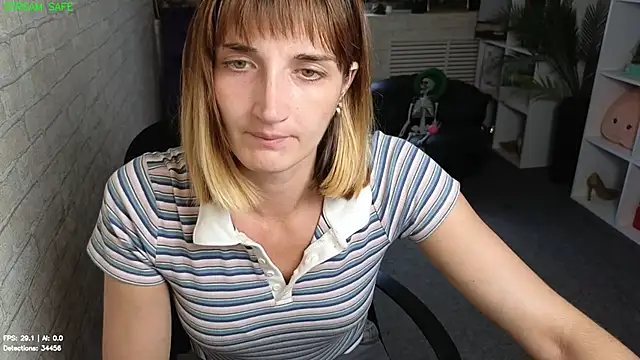 Snapshot of Nika_Kitten chatting on July 6, 2026, 6:54 am Nika Kitten online show from July 6, 2026, 6:54 am