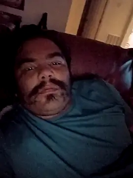 Snapshot of Brickstash chatting on October 2, 2025, 12:39 am Brickstash online show from October 2, 2025, 12:39 am