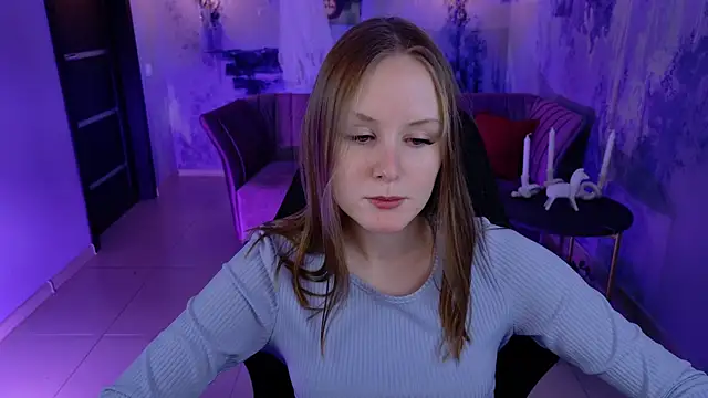 Snapshot of VivienLeeigh chatting on December 21, 2024, 12:16 pm VivienLeeigh online show from December 21, 2024, 12:16 pm