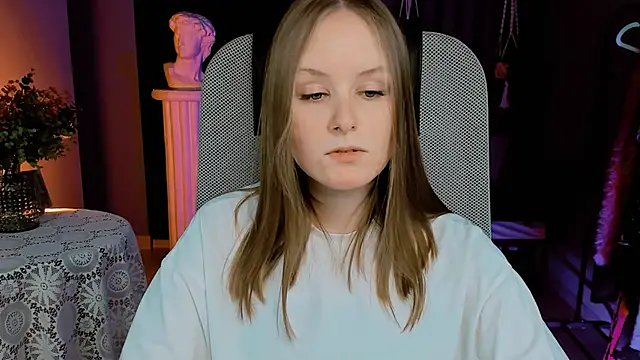 Snapshot of VivienLeeigh chatting on January 10, 2025, 4:20 pm VivienLeeigh online show from January 10, 2025, 4:20 pm