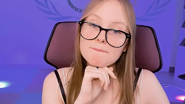 Snapshot of VivienLeeigh chatting on January 12, 2025, 3:14 pm VivienLeeigh online show from January 12, 2025, 3:14 pm