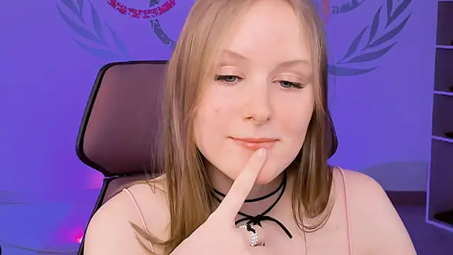 Snapshot of VivienLeeigh chatting on January 18, 2025, 3:16 pm VivienLeeigh online show from January 18, 2025, 3:16 pm