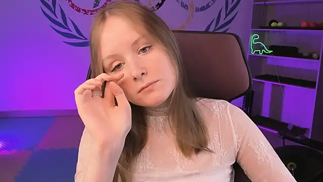 Snapshot of VivienLeeigh chatting on February 6, 2025, 4:14 pm VivienLeeigh online show from February 6, 2025, 4:14 pm