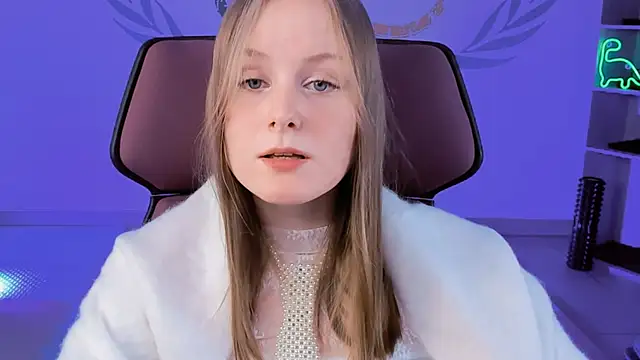 Snapshot of VivienLeeigh chatting on February 7, 2025, 8:31 pm VivienLeeigh online show from February 7, 2025, 8:31 pm