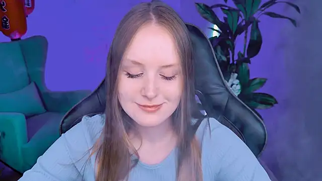 Snapshot of VivienLeeigh chatting on September 18, 2025, 11:12 am VivienLeeigh online show from September 18, 2025, 11:12 am