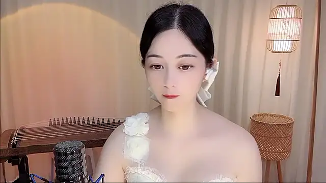 Tian-xin-999 online show from June 18, 2026, 4:11 pm