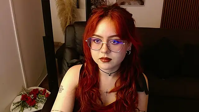 crimson tati  online show from February 19, 2025, 8:12 am