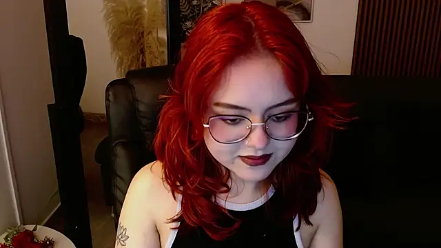 crimson tati  online show from March 15, 2025, 12:24 pm