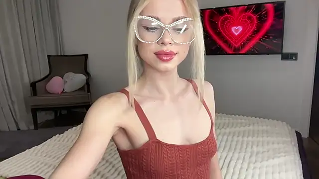 little fox alisa online show from March 22, 2025, 9:10 pm