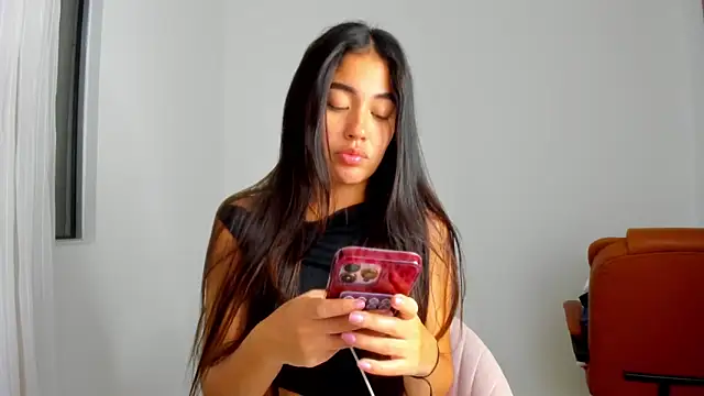 AriaMontgomery online show from April 16, 2026, 5:41 am