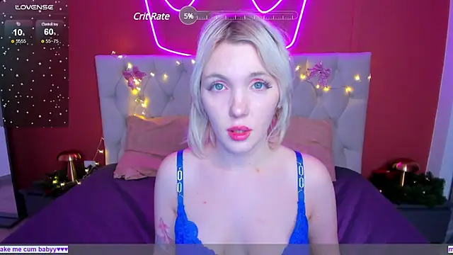 Fluffy Monica online show from December 14, 2024, 5:40 am