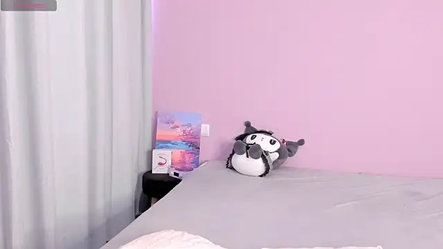 Fluffy Monica online show from July 5, 2026, 1:23 am