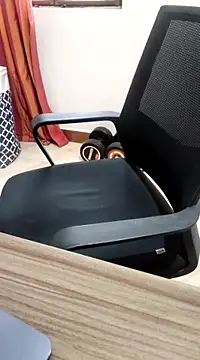 knighttriderr online show from February 5, 2025, 7:07 am