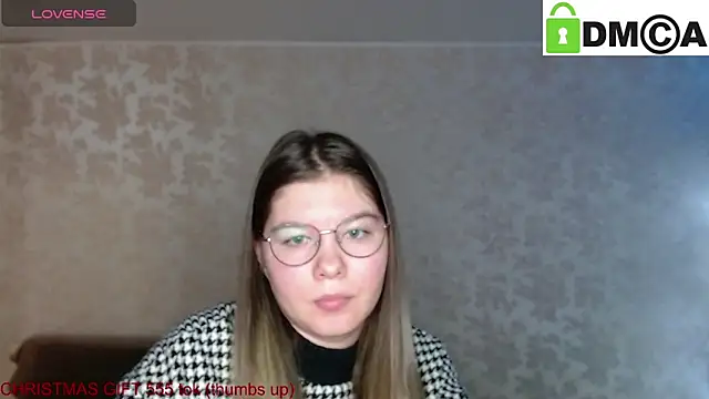 Snapshot of holy_michela chatting on December 26, 2024, 2:44 am holy michela online show from December 26, 2024, 2:44 am
