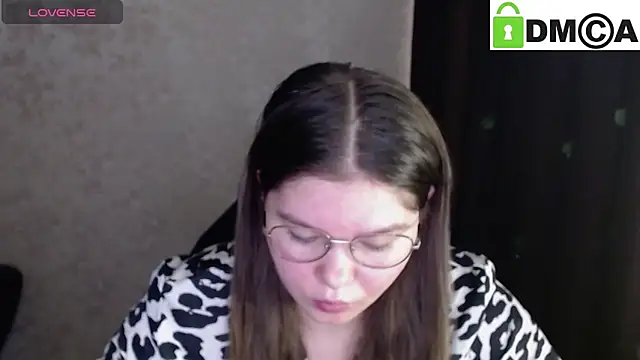 holy michela online show from September 20, 2025, 4:57 am