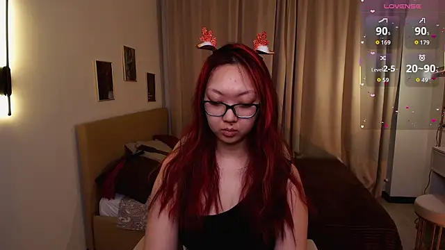 Marine Vact online show from March 4, 2026, 2:12 pm