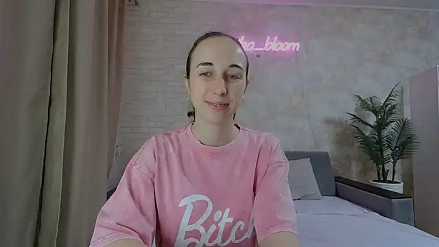 Anika bloom online show from January 18, 2025, 12:02 am