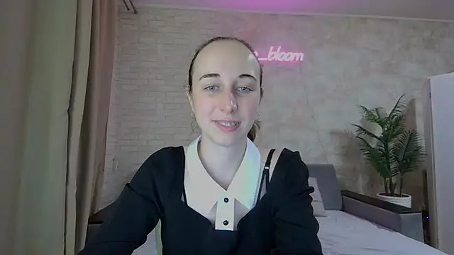 Anika bloom online show from January 24, 2025, 3:00 am