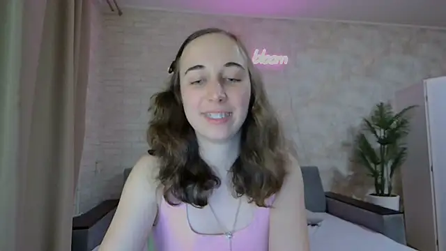 Anika bloom online show from February 6, 2025, 11:58 pm