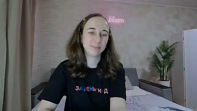 Anika bloom online show from February 7, 2025, 11:24 pm