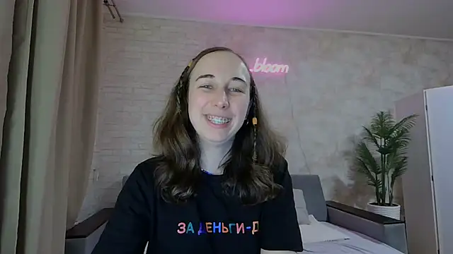 Anika bloom online show from February 8, 2025, 5:29 am