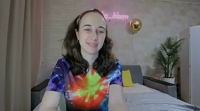 Anika bloom online show from February 16, 2025, 11:59 pm