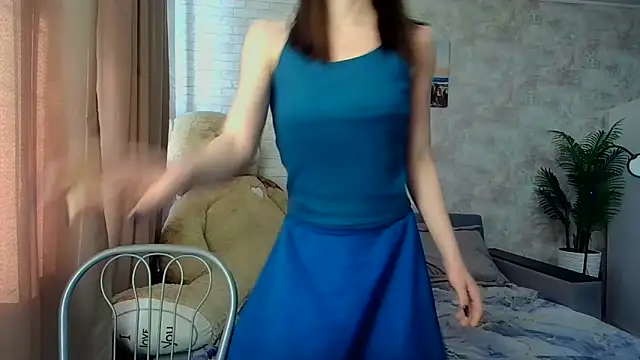 Snapshot of Anika_bloom chatting on March 15, 2026, 10:10 am Anika bloom online show from March 15, 2026, 10:10 am