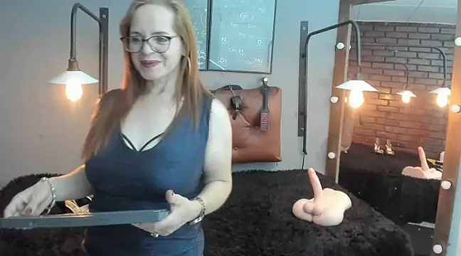 Samantha mature56 online show from March 12, 2025, 10:16 am