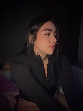 Snapshot of Nickiiiii chatting on October 9, 2025, 3:04 am Nickiiiii online show from October 9, 2025, 3:04 am