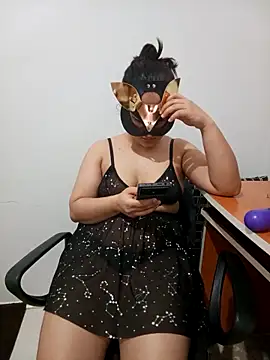 merve0234 online show from December 11, 2024, 9:55 pm