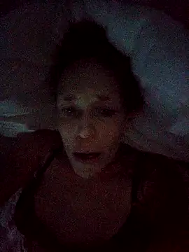 Snapshot of Fiesty_findom40 chatting on September 27, 2025, 8:47 pm Fiesty findom40 online show from September 27, 2025, 8:47 pm