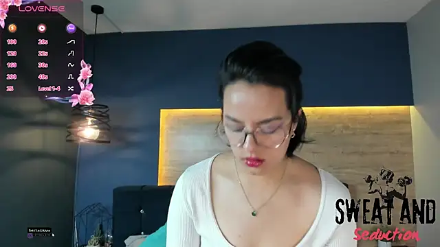 victoria byte online show from November 14, 2025, 9:24 pm